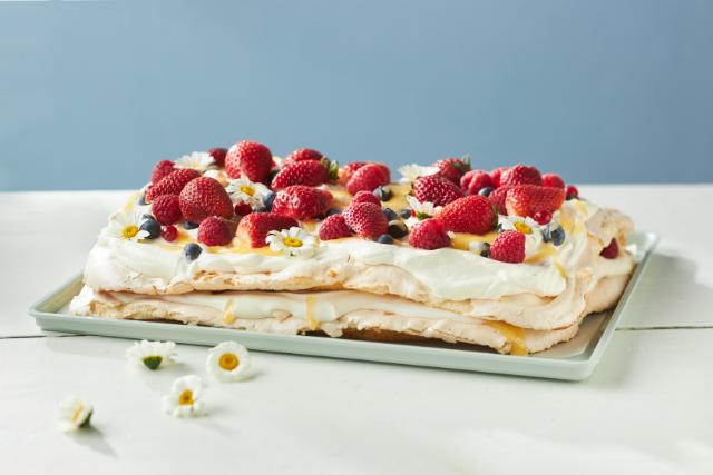 Meringue Cake