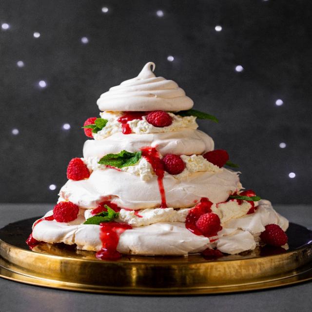 Christmas Pavlova