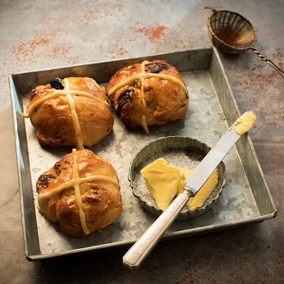 Orange Chocolate Hot Cross Buns