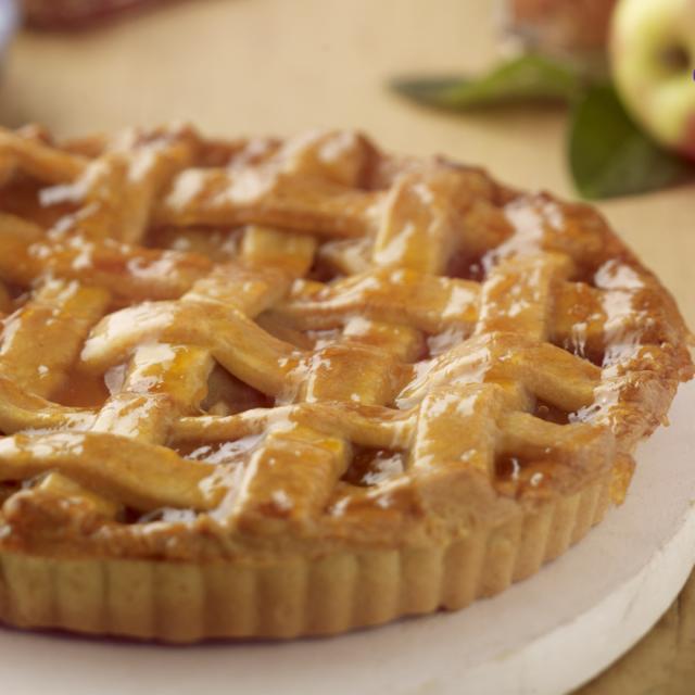 Toffee Apple and Cinnamon Lattice Tart