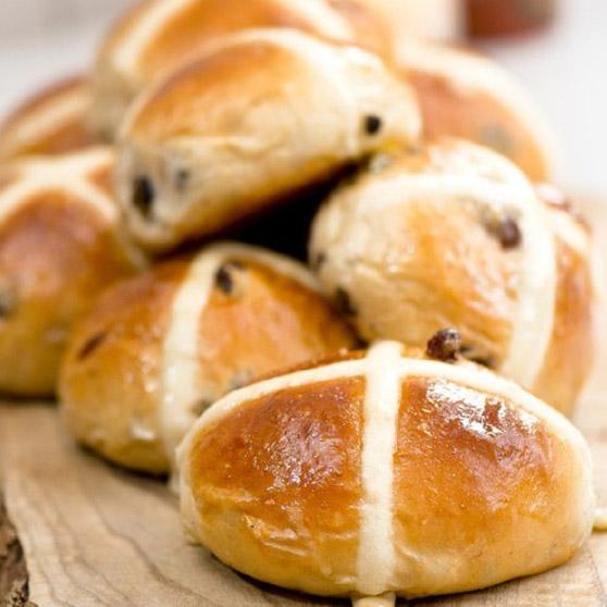 Hot Cross Buns and Mincemeat