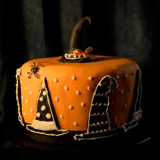 Witches Hat Cake
